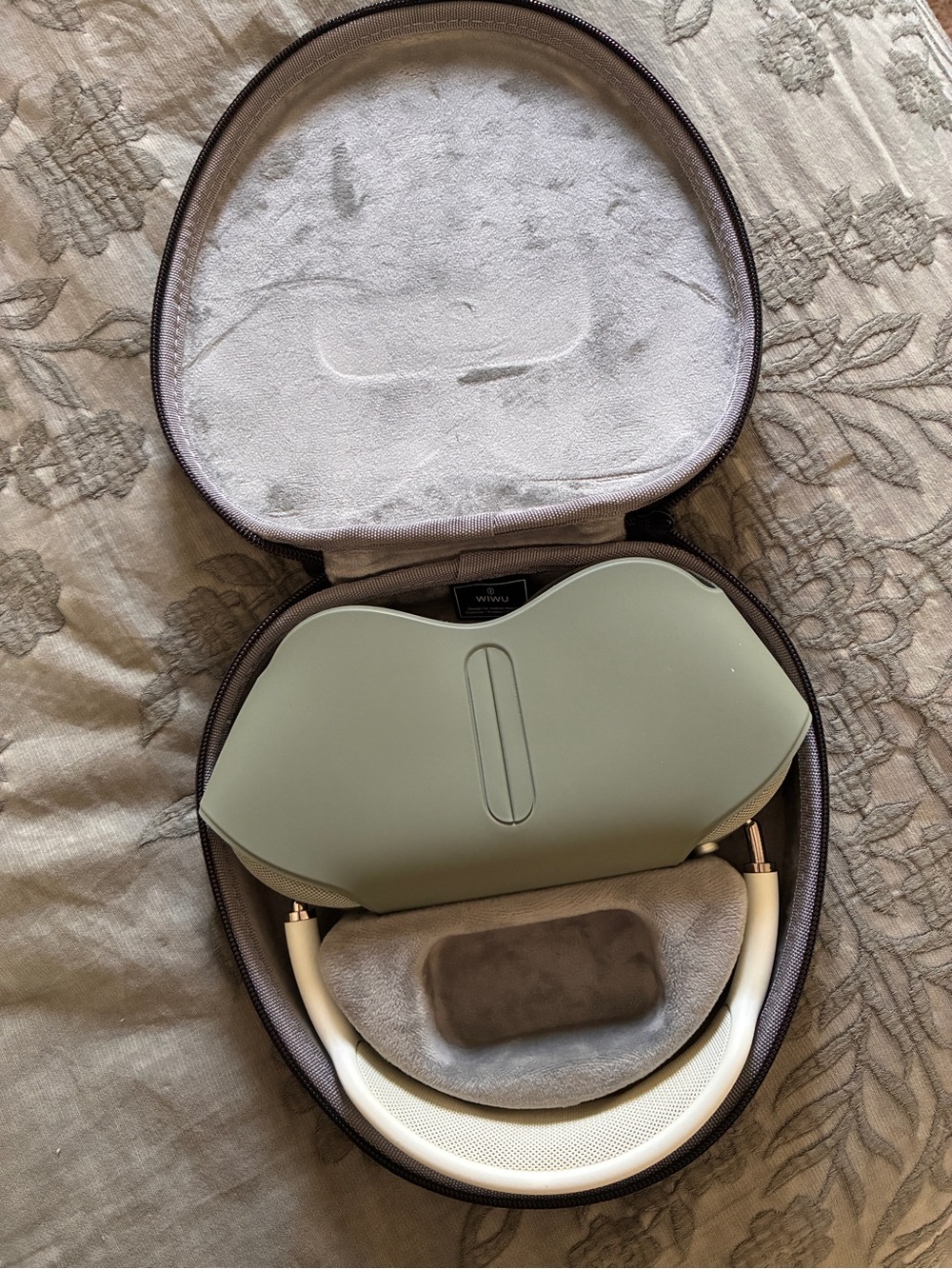 Apple AirPods Max Green